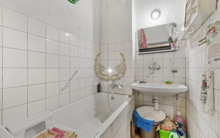 TICHÝ 3I BYT S NEPRIECHODNÝMI IZBAMI A S LOGGIOU NA PRAŽSKEJ