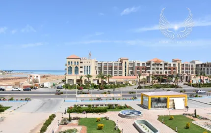 NÁDHERNÝ REZORT V ČASTI AL AHYA - HURGHADA