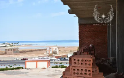 NÁDHERNÝ REZORT V ČASTI AL AHYA - HURGHADA