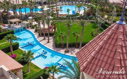 KRÁSNY REZORT V LUXUSNEJ ČASTI EGYPTA – SAHL HASHEESH