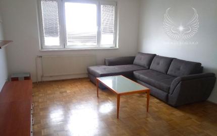 TOP!!! PRIESTRANNÝ 4I BYT S LOGGIOU NA DLHÝCH DIELOCH