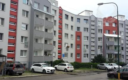 TOP!!! PRIESTRANNÝ 4I BYT S LOGGIOU NA DLHÝCH DIELOCH