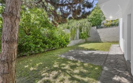 VÝNIMOČNÝ 3PODLAŽNÝ ROD. DOM SO ZÁHRADOU POD LESOM