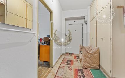 PRÍJEMNÝ A SLNEČNÝ 3I BYT S NEPRIECHODNÝMI IZBAMI A S LOGGIOU