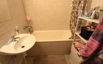 VEĽKÝ, ZREKONŠTRUOVANÝ 1I BYT AJ SO ZARIADENÍM V DÚBRAVKE