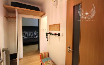 REZERVOVANÉ!!! ZREKONŠTRUOVANÝ 1I BYT S VEĽKOU LOGGIOU PRI LÍŠČOM ÚDOLÍ