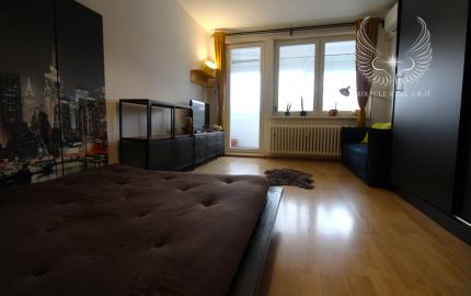 REZERVOVANÉ!!! ZREKONŠTRUOVANÝ 1I BYT S VEĽKOU LOGGIOU PRI LÍŠČOM ÚDOLÍ