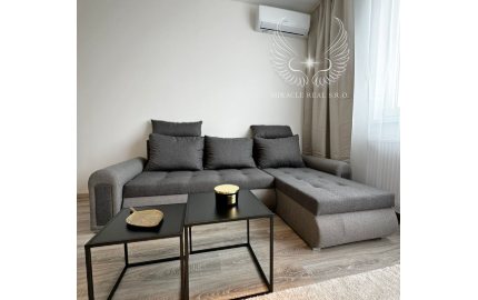 Prenájom 2-izbového bytu s parkovaním – Ovocné sady, Ivanská cesta, Ružinov – Trnávka