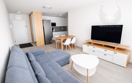 Prenájom 2izbového bytu v komplexe Rendez