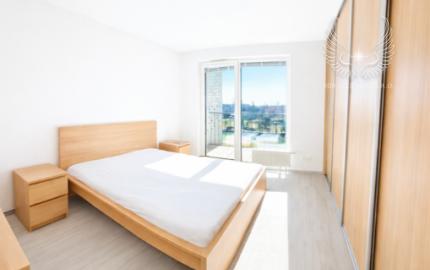 Prenájom 2izbového bytu v komplexe Rendez