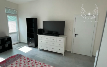 Väčší 1izbový byt na prenájom, v Rači s povolením domácich zvierat