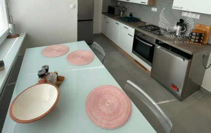 Väčší 1izbový byt na prenájom, v Rači s povolením domácich zvierat