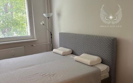 Prenájom 2IB - Petržalka - Poloreckého ulica