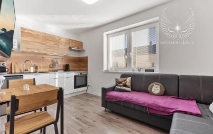 PREDAJ 5IZBOVÝ ROD. DOM SO ZÁHRADOU A PARKOVANÍM V NOVOSTAVBE