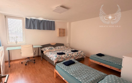 Veľkoryso riešený 4izbový byt na predaj, BA