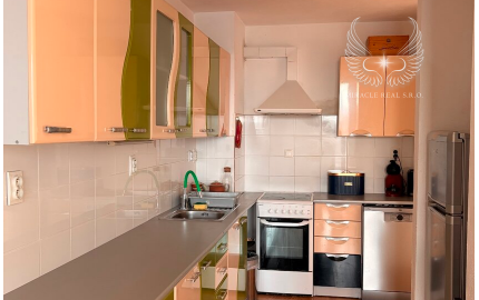 Veľkoryso riešený 4izbový byt na predaj, BA