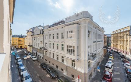 Luxusný 2-izbový byt s výhľadom na Bratislavský hrad – Gunduličova ulica