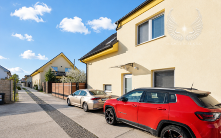 MODERNÝ 5IZB. ROD. DOM S PARKOVANÍM A ZÁHRADOU V NOVOSTAVBE
