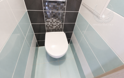 PRIESTRANNÝ, KOMPLETNE ZREKONŠTRUOVANÝ 3I BYT S BALKÓNOM NA HABURSKEJ