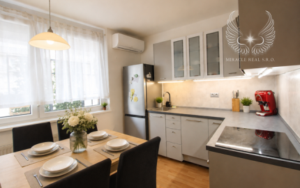 TOP!!! KRÁSNY, ZARIADENÝ 3I BYT S 2 BALKÓNMI A PARKOVANÍM NA KRESÁNKOVEJ