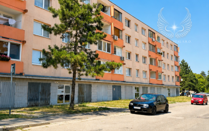 Priestranný 4i byt s loggiou vo vyhľadávanej lokalite Dúbravky