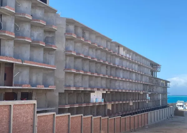 Rezort na pláži Storia del Mare - skvelá poloha v centre