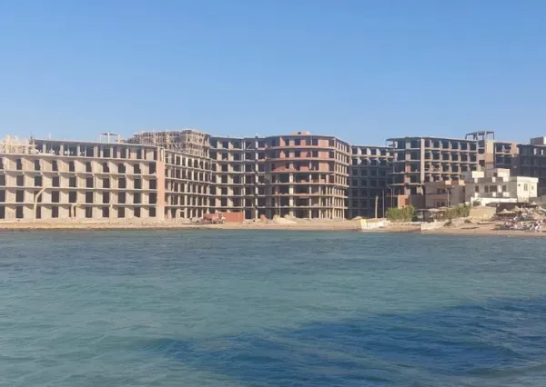 Rezort na pláži Storia del Mare - skvelá poloha v centre