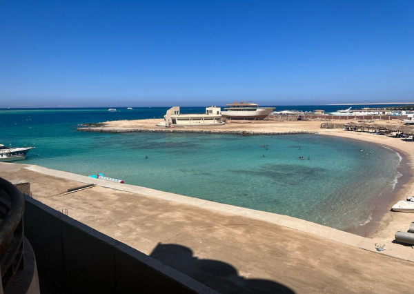 Rezort na pláži Storia del Mare - skvelá poloha v centre