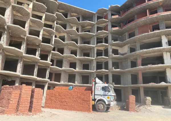 Rezort na pláži Storia del Mare - skvelá poloha v centre