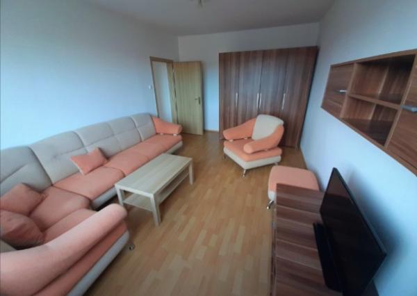 NOVOZREKONŠTRUOVANÝ 2I BYT S NEPRIECHODNÝMI IZBAMI NA KPT. RAŠU