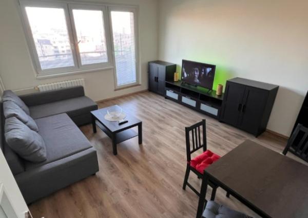 TOP!!! KRÁSNY 2I BYT S 2 BALKÓNMI NA Ľ. FULLU