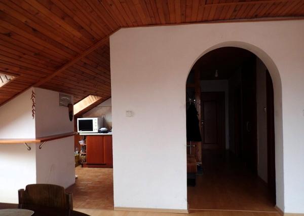 VEĽKÝ 4I PODKROVNÝ BYT S GARÁŽOU A ZÁHRADOU V MLYNSKEJ DOLINE