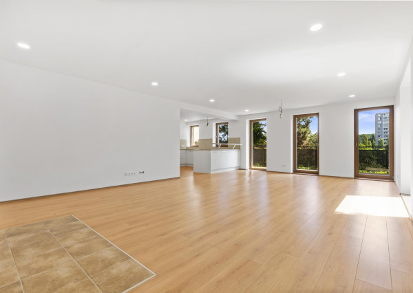 VÝNIMOČNÝ 3PODLAŽNÝ ROD. DOM SO ZÁHRADOU POD LESOM