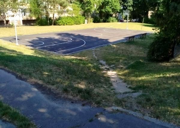 TOP!!! Veľmi pekný 3i byt s 2 balkónmi v Karlovej Vsi
