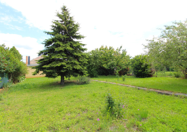 TOP!!! ZREKONŠTRUOVANÝ RD S VEĽKÝM POZEMKOM 939m2