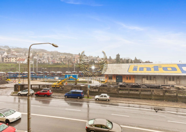 PRÍJEMNÝ A SLNEČNÝ 3I BYT S NEPRIECHODNÝMI IZBAMI A S LOGGIOU