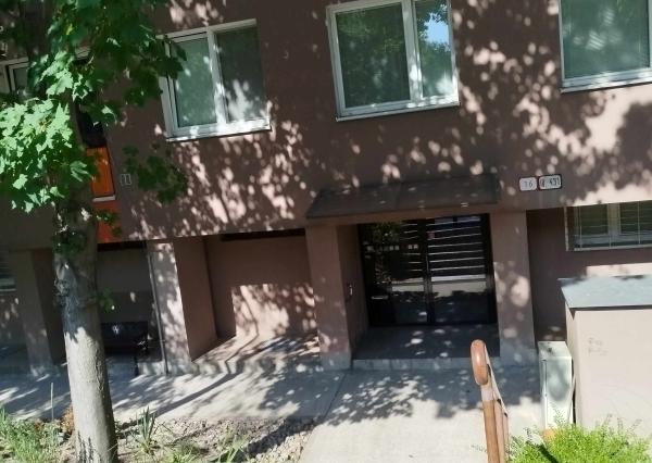 KOMPLET ZARIADENÝ 3I BYT S 2 BALKÓNMI - PET FRIENDLY