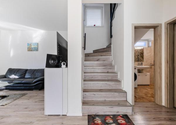 TOP!!! PREDAJ 2GENERAČNÉHO BYTU SO ZÁHRADOU V NOVOSTAVBE