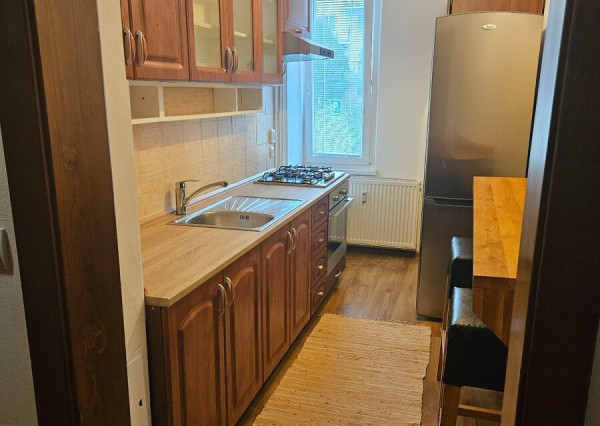 TOP!!! TICHÝ 3I BYT NA HABURSKEJ ULICI NA PRENÁJOM