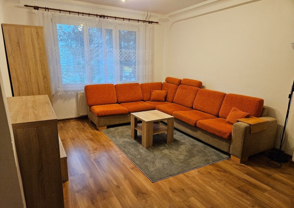 TOP!!! TICHÝ 3I BYT NA HABURSKEJ ULICI NA PRENÁJOM