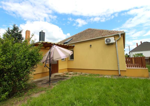 TOP!!! ZREKONŠTRUOVANÝ RD S VEĽKÝM POZEMKOM 939m2