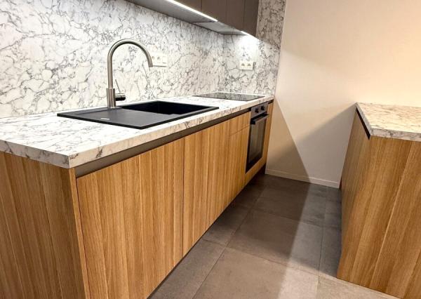 ŠTÝLOVÉ BÝVANIE V SRDCI STARÉHO MESTA – Moderný 2i byt v projekte Vila Ľadová