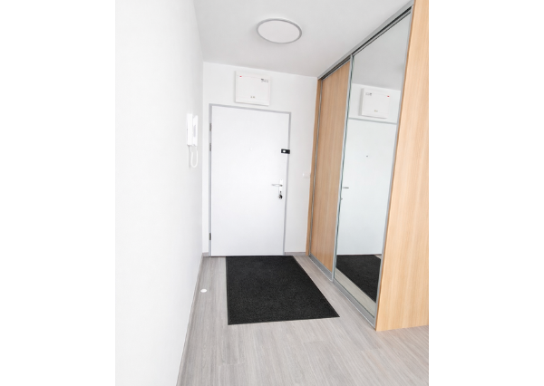 Prenájom 2izbového bytu v komplexe Rendez