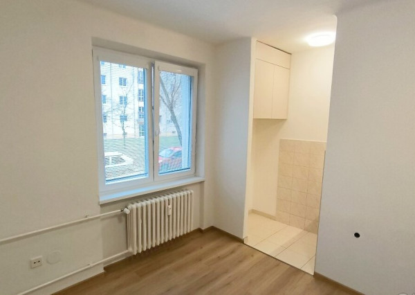 Štartovacia garsónka na predaj - Ružinov