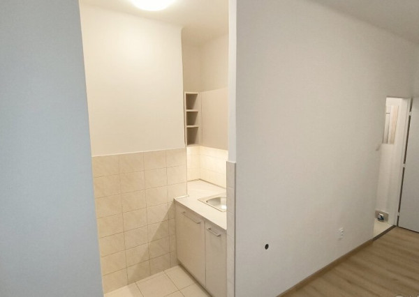 Štartovacia garsónka na predaj - Ružinov
