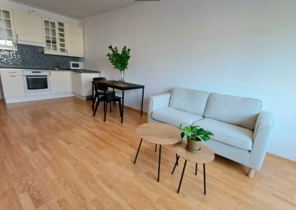 Na prenájom 2izbový byt v obľúbenej lokalite (Zimný štadión)