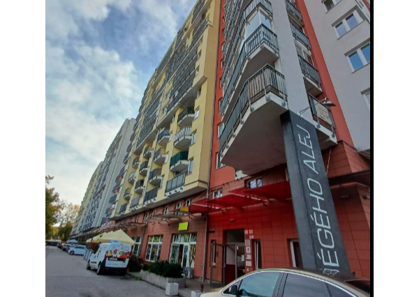 Na prenájom 2izbový byt v obľúbenej lokalite (Zimný štadión)