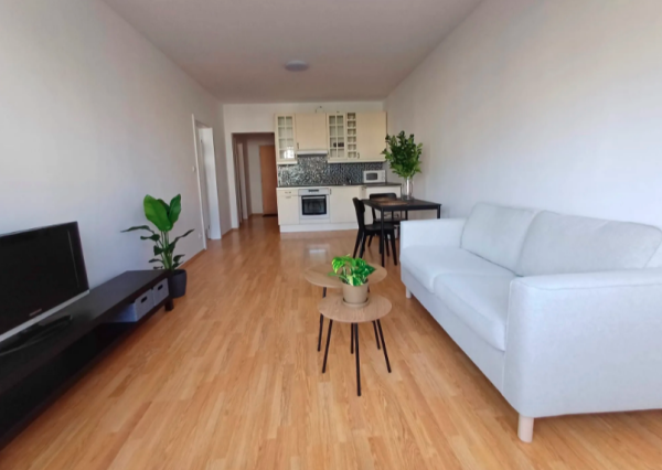 Na prenájom 2izbový byt v obľúbenej lokalite (Zimný štadión)