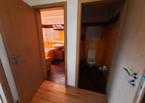 Tichý krásny 1-izbový byt v novostavbe s parkovacím státím na Kadnárovej ulici