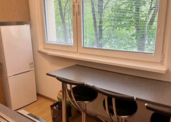 Prenájom 2IB - Petržalka - Poloreckého ulica